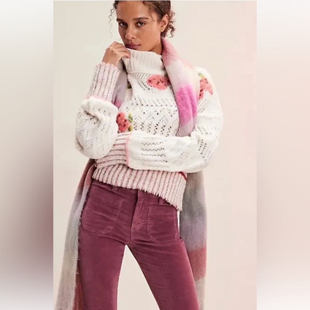 Free People Inge Pullover Sweater Floral Knit Crop Rib Trim Ivory Rose Combo - Picture 2 of 6